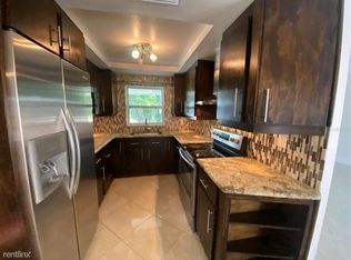 110 15th Ave SW, Largo, FL 33770
