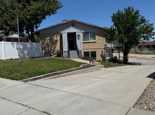 1926 W Ben Air Dr, Taylorsville, UT 84129