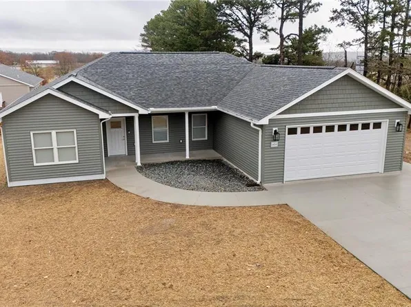 604 Basswood Dr, Rolla, MO 65401