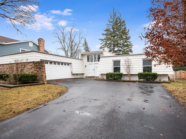 1742 Marion Ct, Wheaton, IL 60187