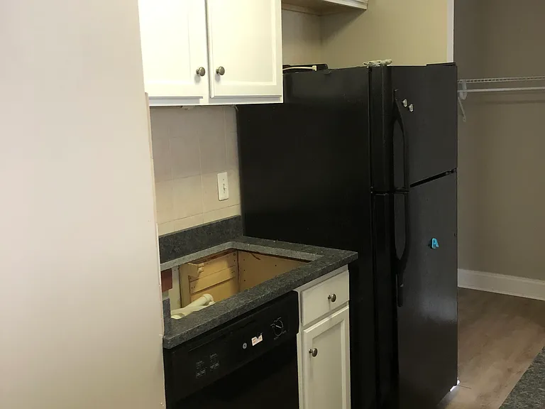 2201 L St NW #206 — Photo 5