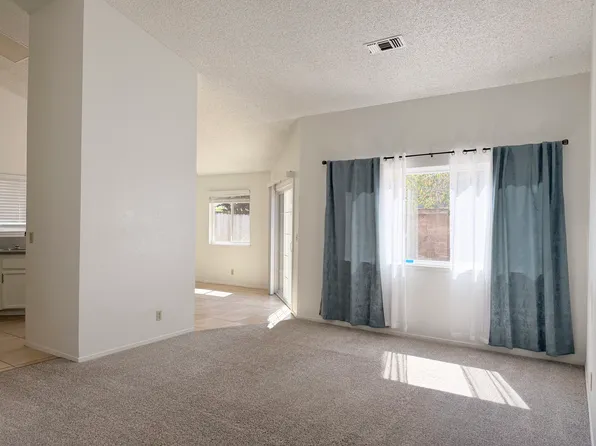 950 Spyglass Ct, Lincoln, CA 95648