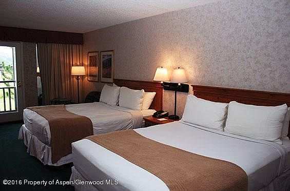 Double Queen Bedroom