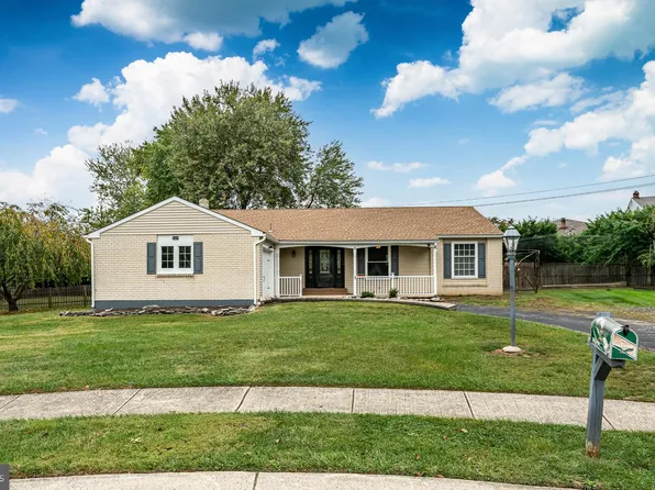 7 Tunison Ct, Wilmington, DE 19810