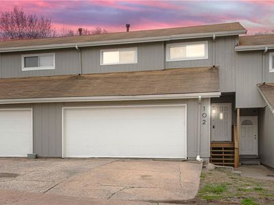102 Crawford St, Liberty, MO, 64068