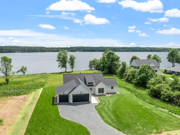 1625 Lake Ave, Luck, WI 54853