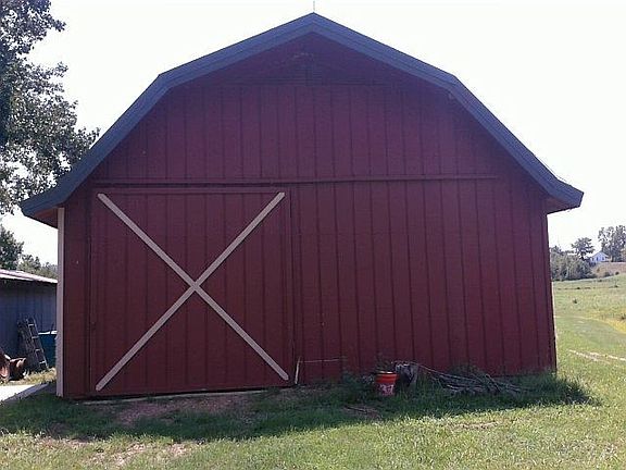 Barn with Extra Space