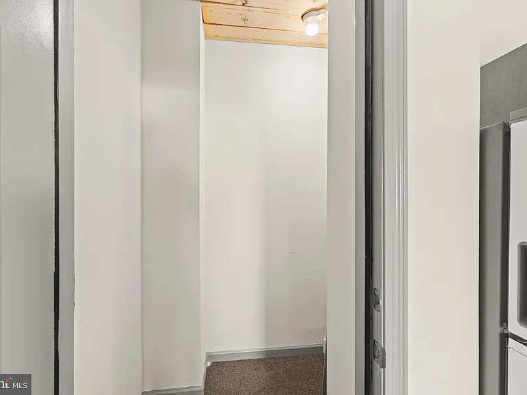 531 Walton St #3 — Photo 3