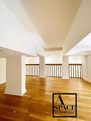 Rented by A Space Realty NY LLC | media 8