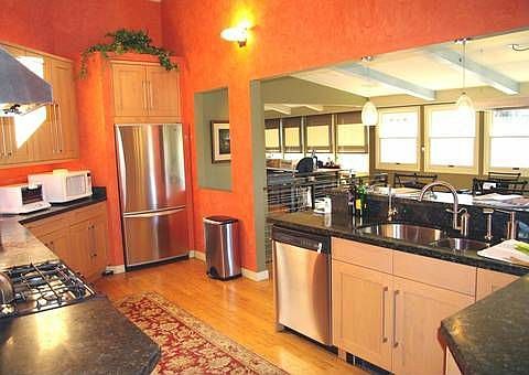 F.) Kitchen 2
