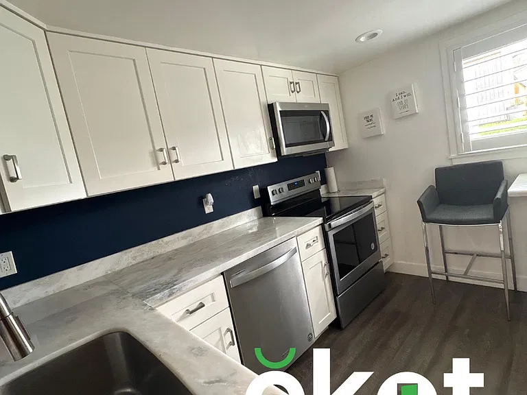 1267 W 500 S — Photo 16