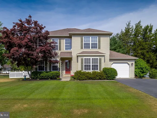 1640 Linden Ct, Vineland, NJ 08361