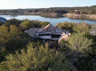 24736 NE Travis Lakeside Cv Circle, Spicewood, TX 78669