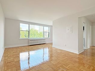 1545 Bathurst St #308, Toronto, ON M5P 3H6