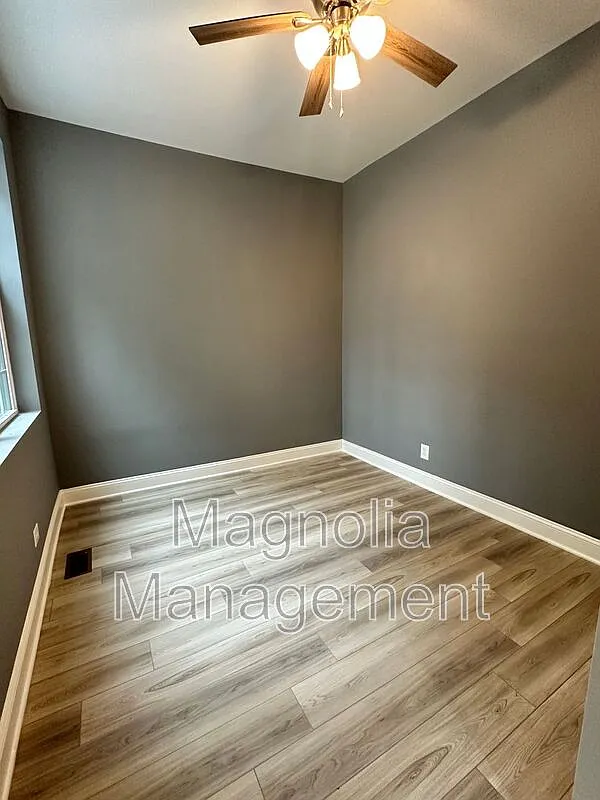 3 bed, 1.0 bath, $1,349 — Photo 4