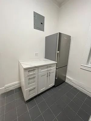 Rented by Compass | media 2