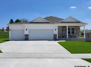 8407 S 184th St, Omaha, NE 68136