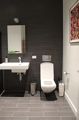 Rented by Douglas Elliman | media 14