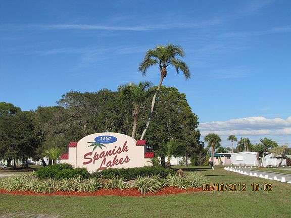 2nd image of 184 Sanibel St