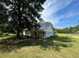 2043 James Rd, Wesson, MS 39191