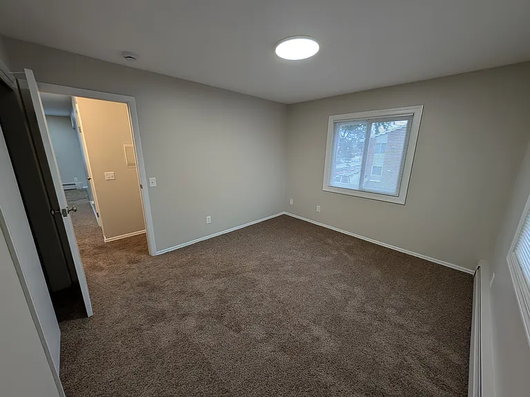 35 Terrel Dr #4 — Photo 16