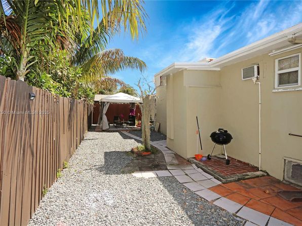 miami-florida-43841149 picture