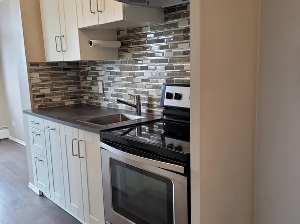 9816 112th St NW, Edmonton, AB T5K 1L5