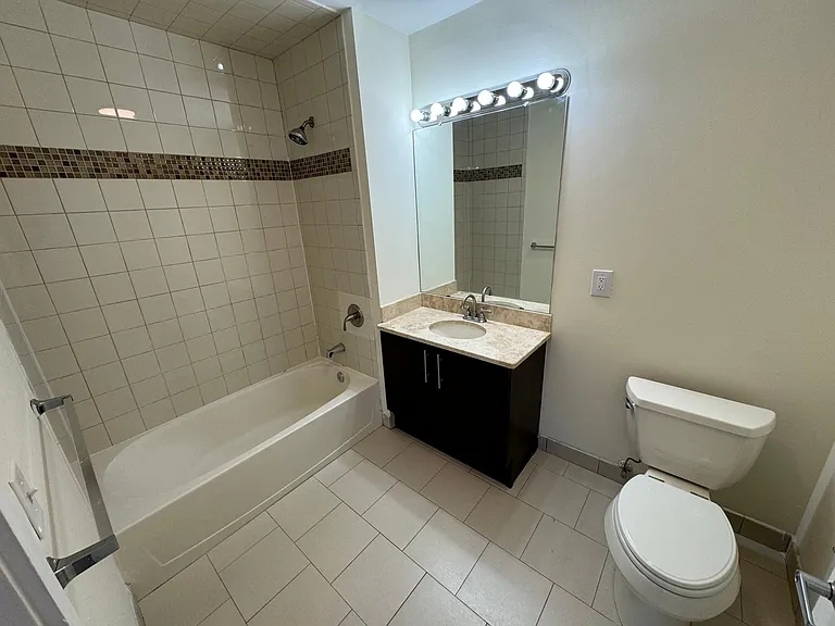 197 Academy St #N-401 — Photo 6
