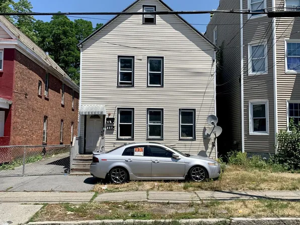 831 Bridge Street, Schenectady, NY 12303