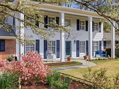 1924 Queens Way, Atlanta, GA, 30341