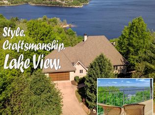 211 Amanda Rd, Ridgedale, MO 65739