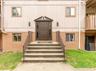129 Green St #139, Warrenton, VA 20186