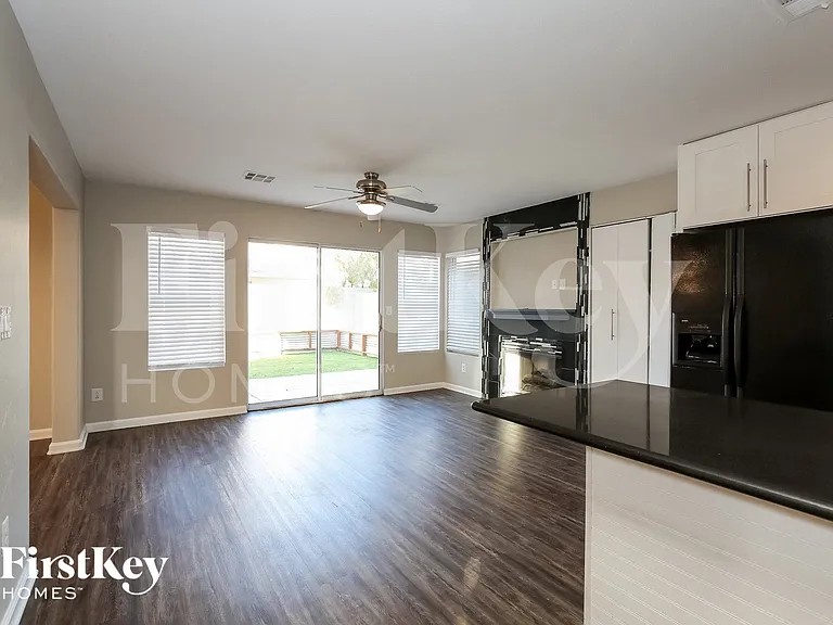 1916 Badger Canyon Ave — Photo 5