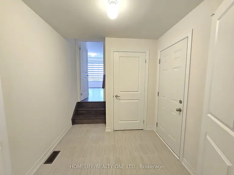 1493 Davis Loop S — Photo 38