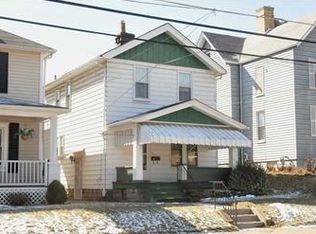 1350 4th Ave, Coraopolis, PA 15108