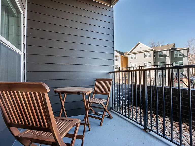 5 Row Apartments — Photo 21