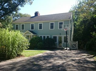 56 Craftsland Rd, Brookline, MA 02467