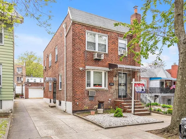 77-22 76th St, Ridgewood, NY 11385