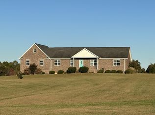 800 Williams Rd, Lafayette, TN 37083