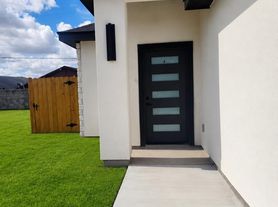 3550 De Los Reyes Dr, Brownsville, TX