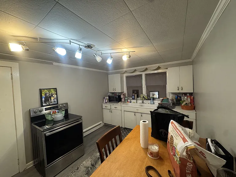 25 Hillside Ave #5 — Photo 9
