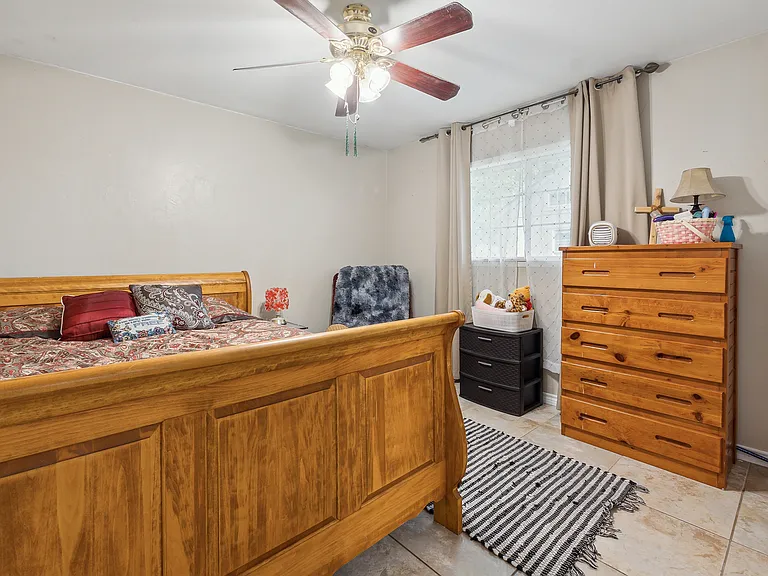 6738 Spring Manor St — Photo 16