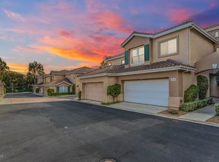 550 Lorabel Way APT B, Simi Valley, CA 93065