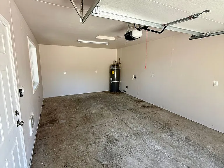 1104 Kane St — Photo 5