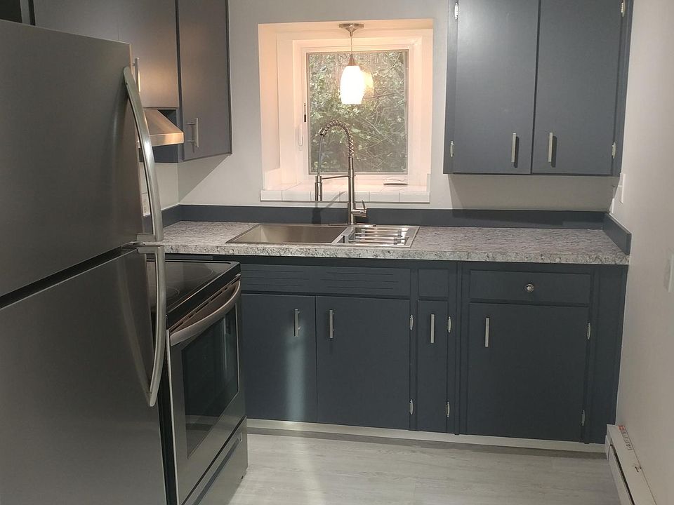 1st image of 819 S 16th St APT 3