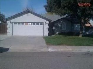 12125 Paaga Ln, Waterford, CA 95386