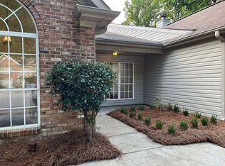 435 Midridge Ln #435, Pelham, AL 35124