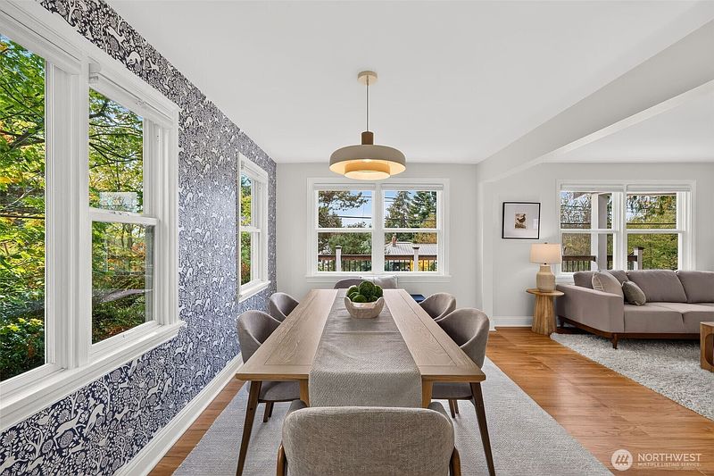 5th image of 7726 30th Avenue NE