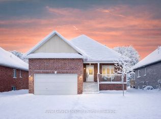 12 Natures Trl, Wasaga Beach, ON L9Z 0H4