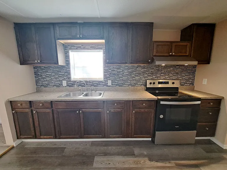 8561 San Miguel Calzada — Photo 8